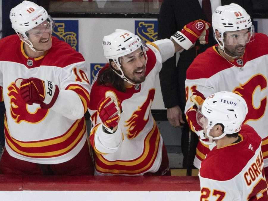 NHL: Pospíšil si vytvoril osobný negatívny rekord. Jeho Calgary vyšlo víťazne zo súboja so Slafkovského Montrealom