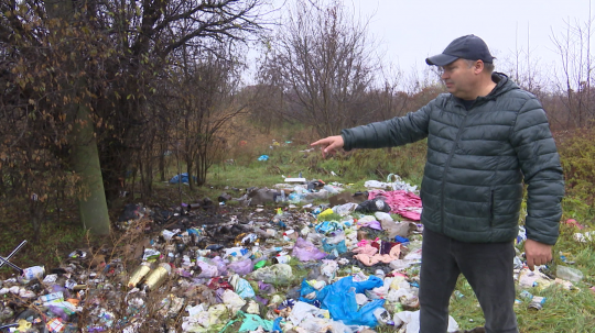 Hlohovec zlikvidoval čierne skládky, no poriadok netrval dlho.