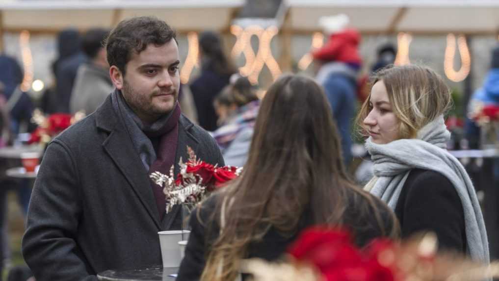 Spokojnosť so životom, nespokojnosť so stavom demokracie v krajine: Aké problémy trápia Slovákov?