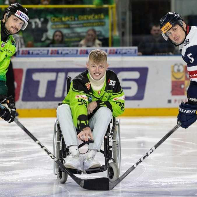 Tipos extraliga: Nitra schytala šesťgólový náklad od Liptovského  Mikuláša, Žilina zdolala Slovan aj tretíkrát v sezóne