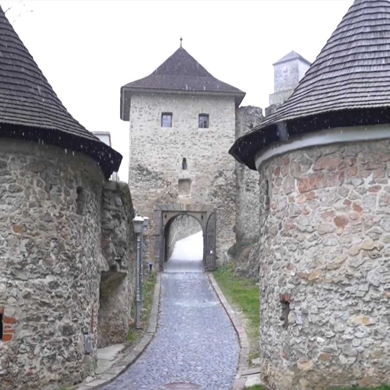 Na Trenčianskom hrade sa udejú zmeny nevídaných rozmerov. Rekonštrukcia prekvapí nielen turistov, ale aj domácich