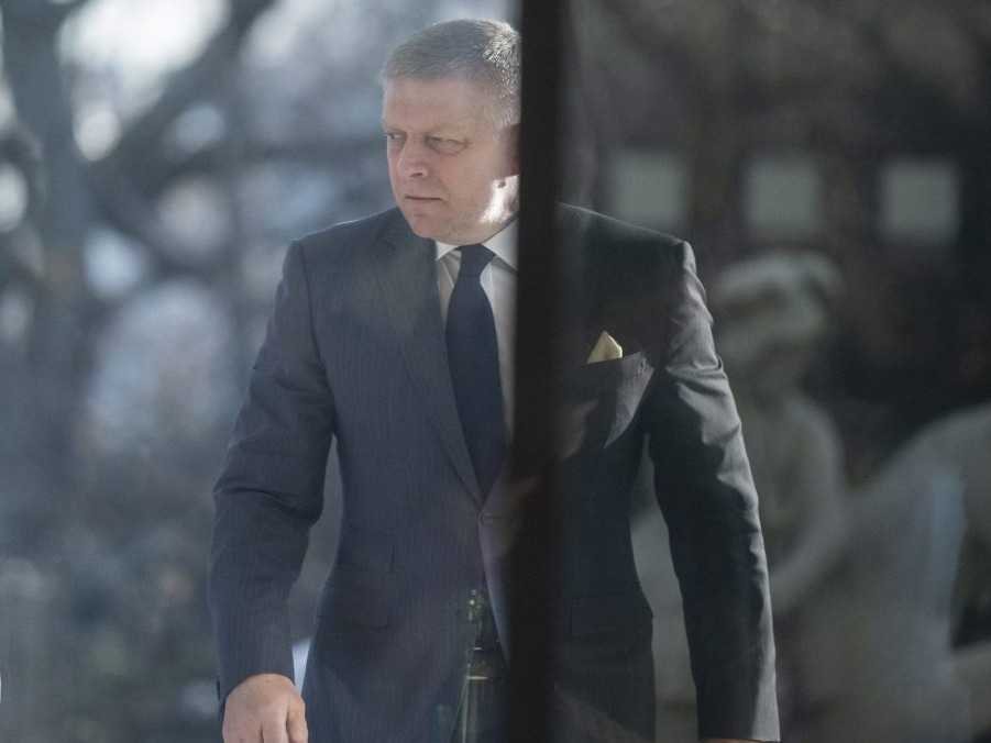 Premiér R. Fico príde v máji do Moskvy s veľkou delegáciou, povedal T. Gašpar pre ruskú tlačovú agentúru