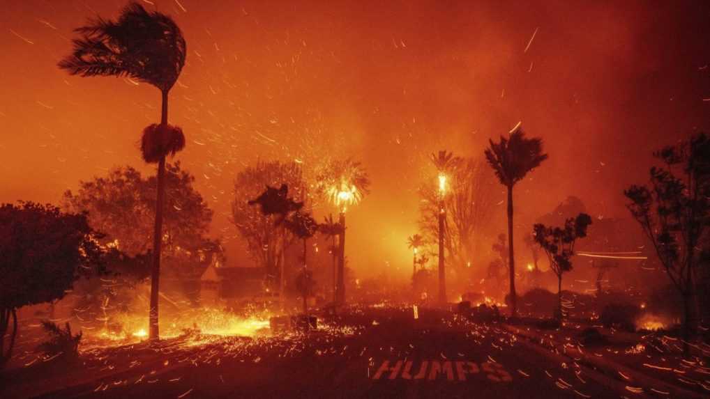 PoÃ…Â¾iar pustoÃ…Â¡ÃƒÂ­ Ã…Â¡tvrÃ…Â¥ v Los Angeles.