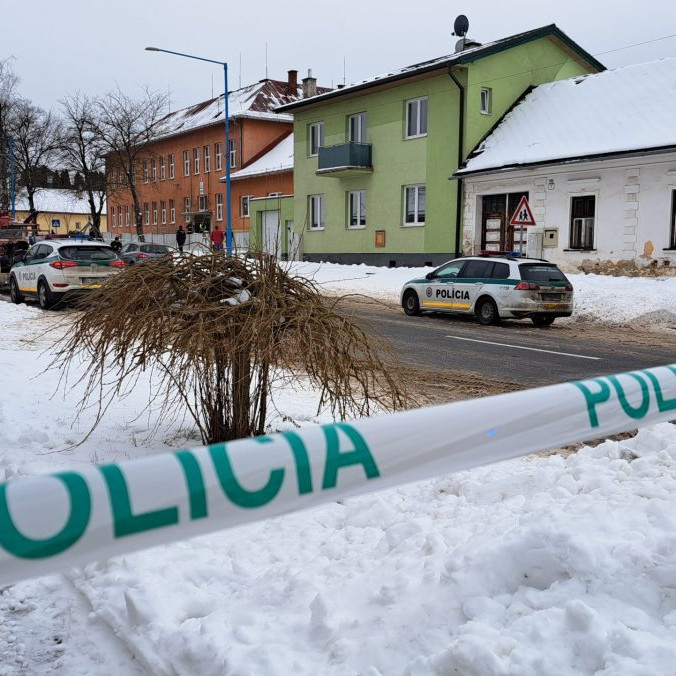 Na útok nožom na Spiši reagujú predstavitelia strán i prezident. Drucker vyzýva na maximálnu citlivosť k téme