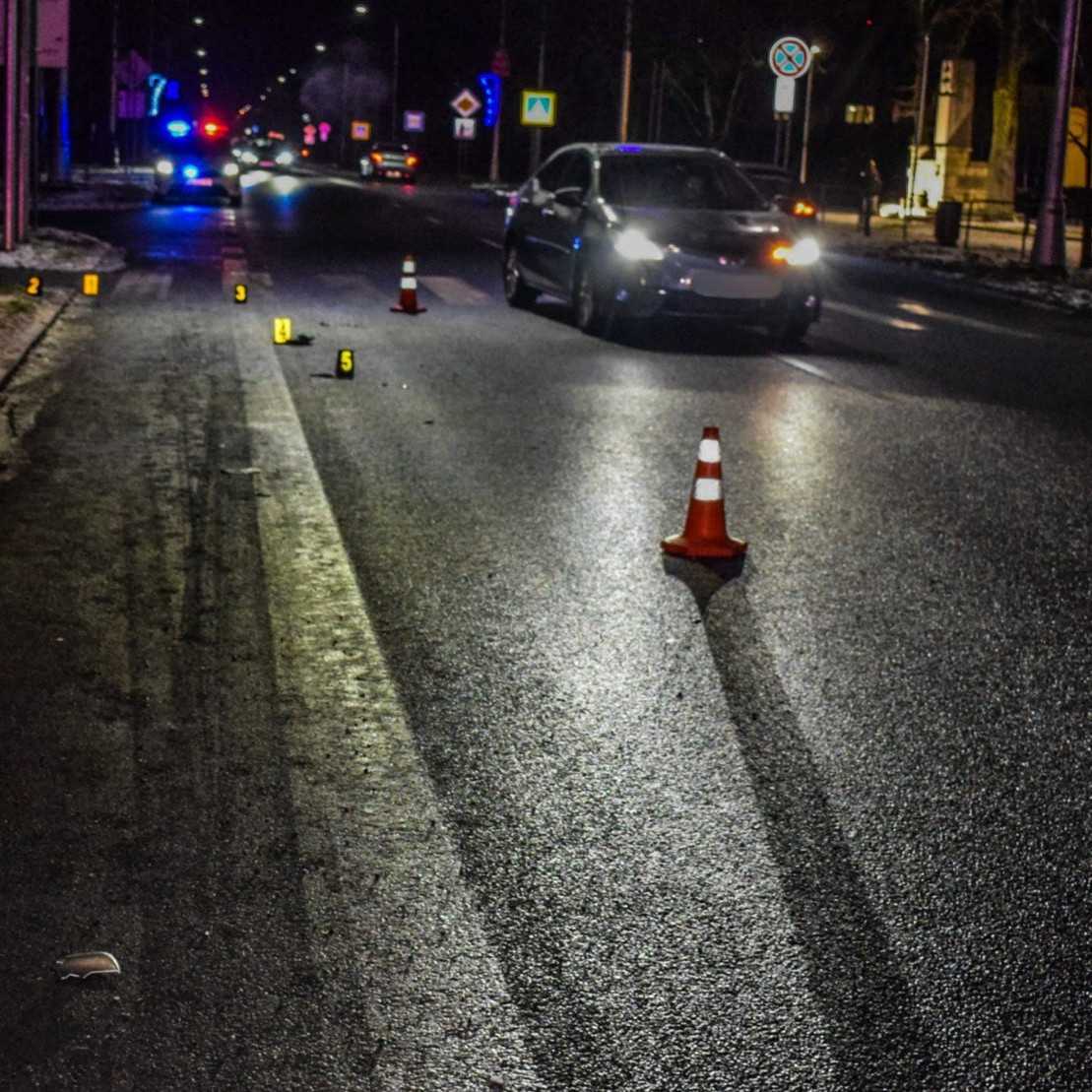 Na priechode pre chodcov zrazilo auto dôchodkyňu. Podobná nehoda sa udiala aj deň predtým